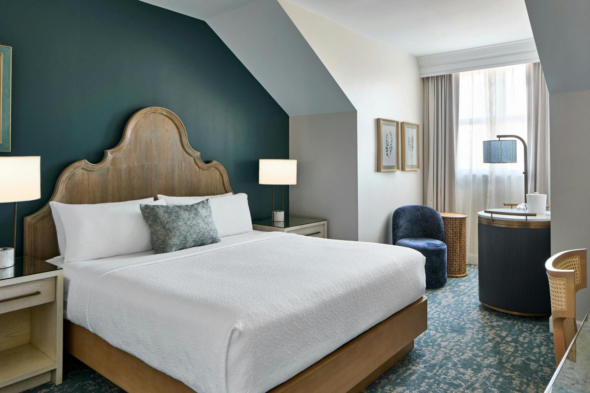 The At Celebration, Autograph Collection Hotel 4*